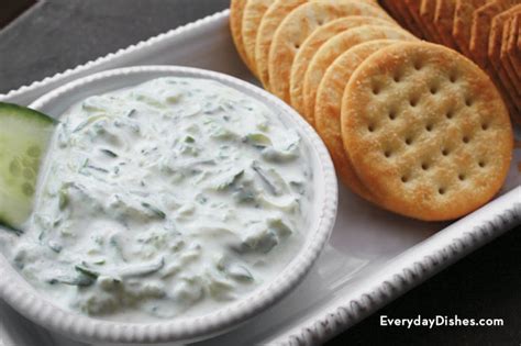 10-Minute Easy Cucumber Dip Recipe