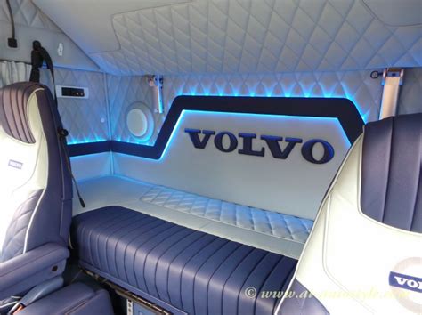 Volvo FH12 interior_32 – A&T Autostyle