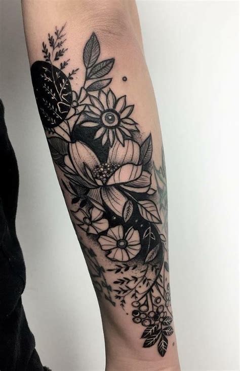 Tattoo Flower Black