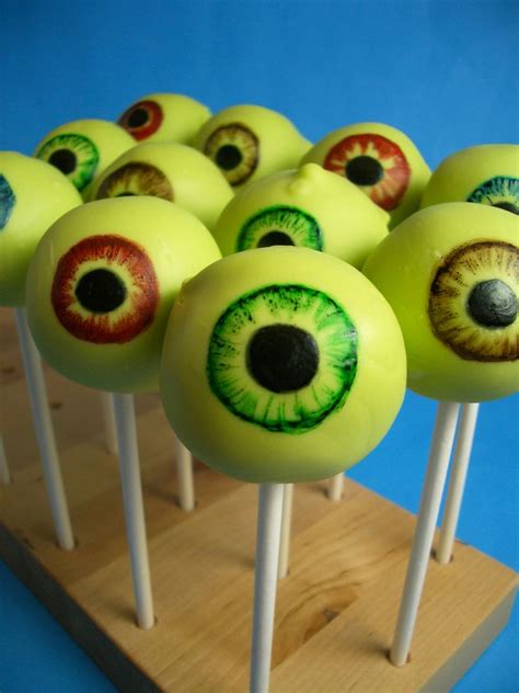 Ghoulishly Green Eyeball Cake Pops - Goodies By Anna