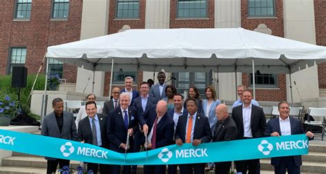 Merck officially opens ‘reimagined’ Rahway headquarters - NJBIZ