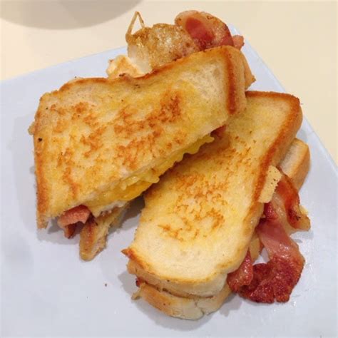 The Bacon Toastie Review