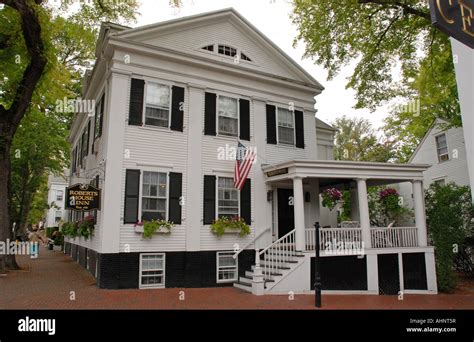 Roberts house inn nantucket town hi-res stock photography and images - Alamy