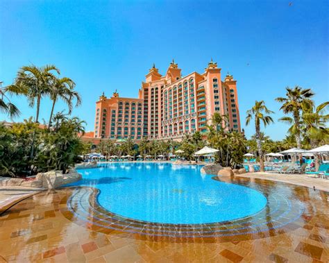 Hotel Review: Experience Luxury at Atlantis The Palm, Dubai