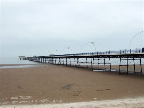 File:Southport Pier 1.JPG - Wikipedia