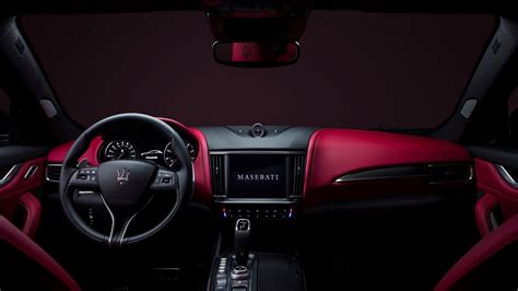 The 2021 Maserati Levante Interior Has It All | Scottsdale Maserati