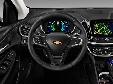 2019 Chevrolet Volt: 169 Interior Photos | U.S. News