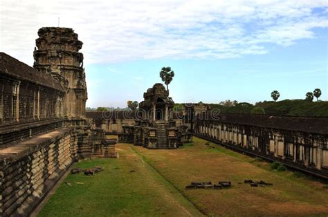 Inside of Angkor Wat stock image. Image of architecture - 23292557