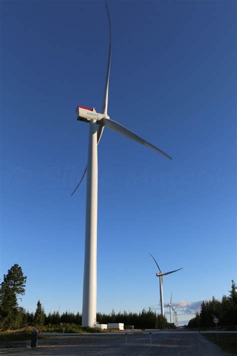 Siemens Wind Power A/S / SWT-7.0-154 / 7.0 MW prototype wind turbine generator / Østerild ...