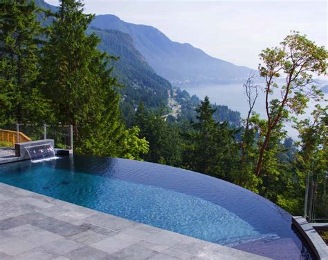 40+ Absolutely spectacular infinity edge pools