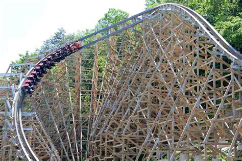 10 Fastest Wooden Roller Coasters