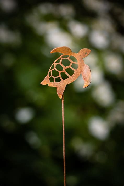 Metal Sea Turtle Garden Stake | Sea Turtle Silhouette | Rusted Metal ...