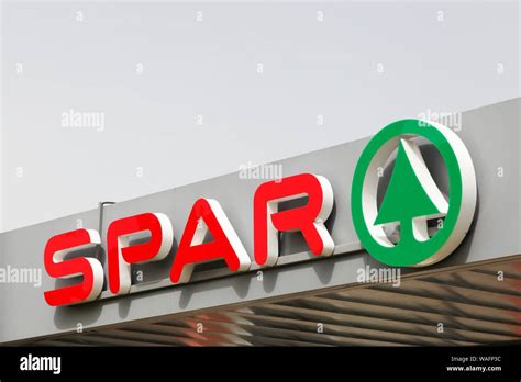 Spar Logo Stock Photos & Spar Logo Stock Images - Alamy