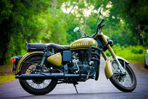 Pin by ch384 on asian indian moto | Royal enfield wallpapers, Royal ...