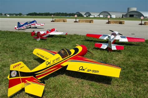 See Giant Scale Model Aircraft take to the skies over Labor Day weekend at the National Museum ...