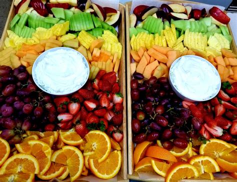 Fresh Fruit Platter | PickNic's Catering