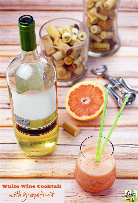 White Wine Cocktail Recipes | This Mama Cooks! On a Diet