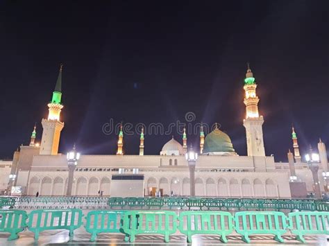 Beautiful View of Masjid Al Nabawi, Madinah at Night. Stock Photo - Image of dome, saudiarabia ...