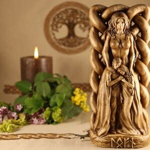 Lofn Goddess Statue, Wood Carved, Wooden Statue for Scandinavian, Norse Pagan Altar Decor - Etsy