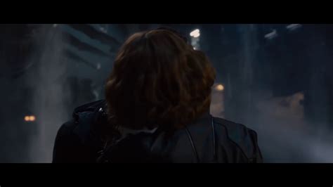 HULK AND BLACK WIDOW KISS SCENE | AVENGERS : AGE OF ULTRON - YouTube