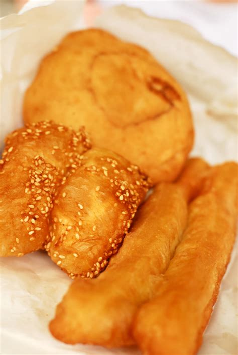 Butterfly Bun, Salted bun, fried dough fritter - DSC_1005 | Flickr