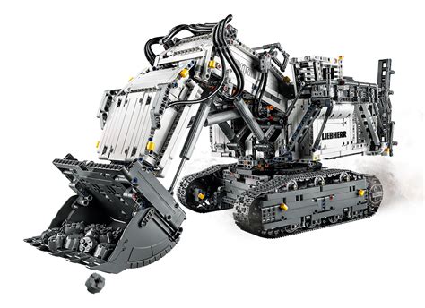 LEGO Technic - Liebherr R 9800 Excavator (42100) Images at Mighty Ape NZ