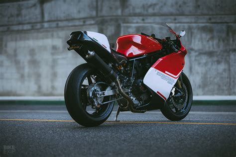 SuperStrada: Revisiting the Ducati 900 SS, 25 years on | Bike EXIF