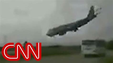 Viral video provides clues to 747 crash