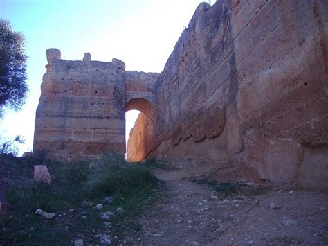 Paderne Castle - Algarve Portugal