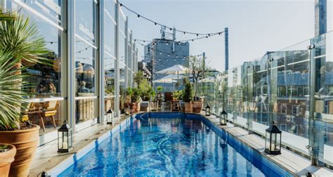 Top 10 Hotels With Swimming Pool London - LuxuryHotelReview