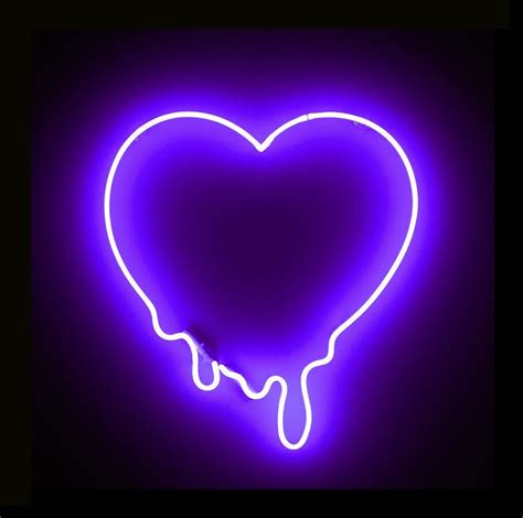 neon heart | Neon wallpaper, Purple wallpaper, Wallpaper iphone neon