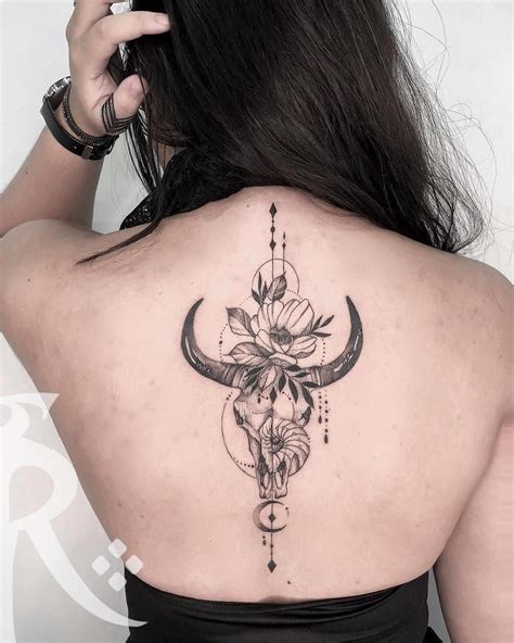 Animal Skull With Horns Tattoo - Tips zip