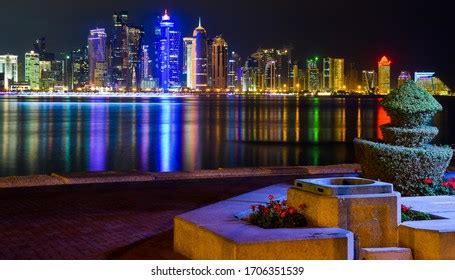 3,848 Doha Corniche Night Images, Stock Photos & Vectors | Shutterstock