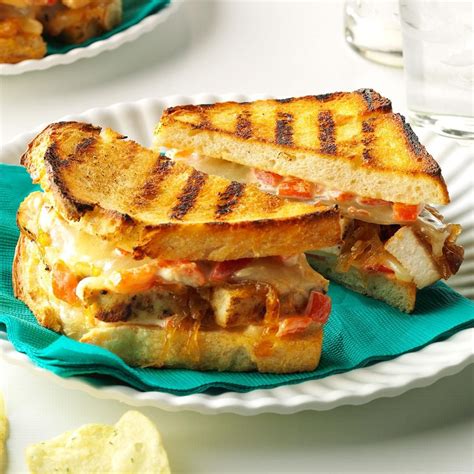 Chicken & Caramelized Onion Grilled Cheese Recipe: How to Make It