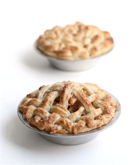 Apple Pie + Crust Love - The Faux Martha