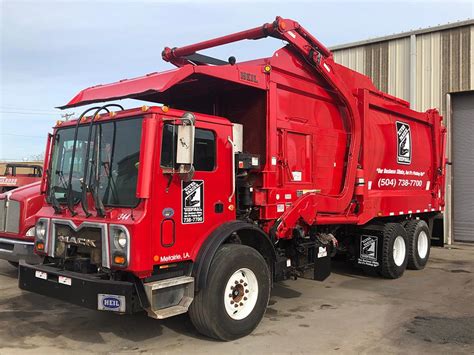 Garbage Truck - River Parish Disposal New Orleans