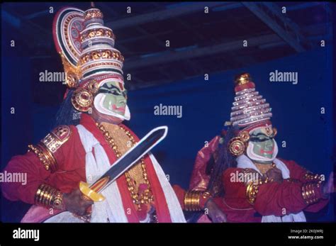 Kathakali Dance, Kerala, India Stock Photo - Alamy