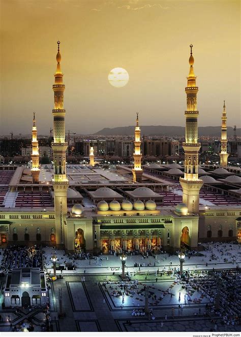 The Prophet-s Mosque in al-Madinah, Saudi Arabia – Al-Masjid an-Nabawi (The Prophets Mosque) in ...