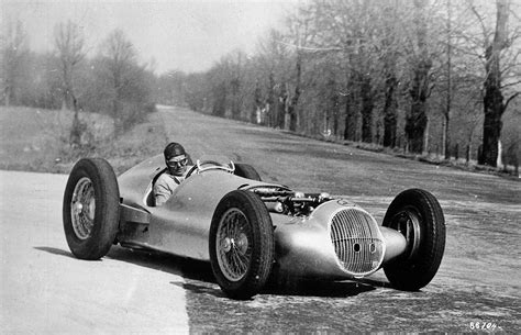 1938 Mercedes-Benz W154 | Review | SuperCars.net