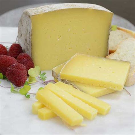 GourmetFoodWorld.com - Corner Stone - Raw Cow Milk Cheese