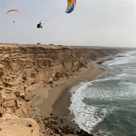 A beginner's guide to paragliding equipment - Paragliding Agadir