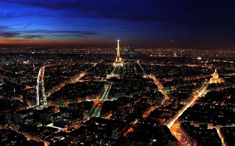 Paris: Paris at Night Wallpaper