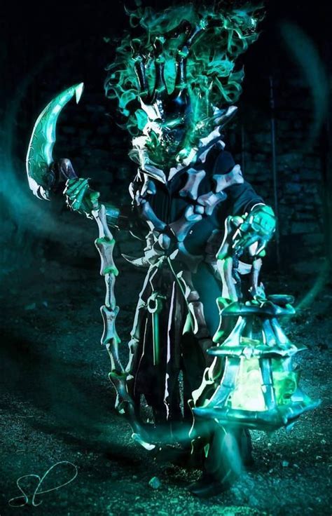 Thresh League of Legends - Etsy | League of legends, Cosplay league of ...