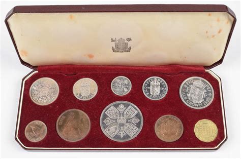 Lot 20 - Royal Mint, Queen Elizabeth II, 1953,