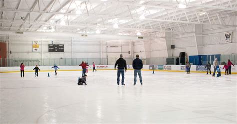 Indoor Ice Skating in Northeast Wisconsin, Appleton, Oshkosh and Green Bay