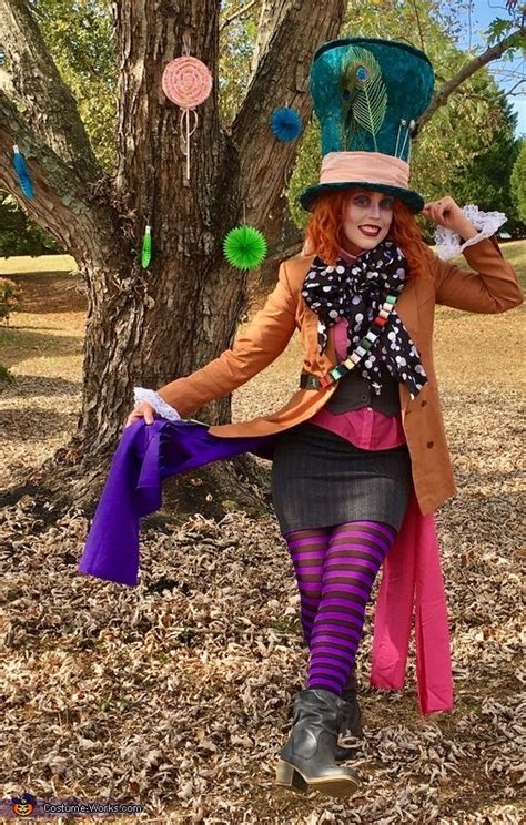 Mad Hatter Women's Costume | Mad hatter diy costume, Mad hatter costume female, Mad hatter costume