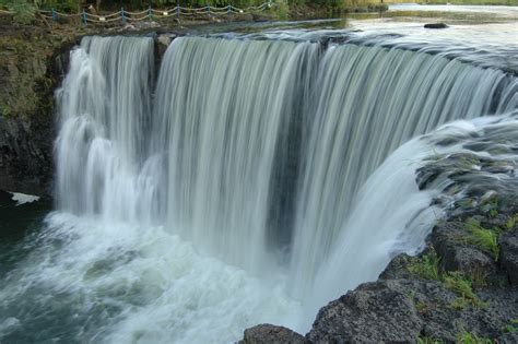 Huangguoshu Waterfall