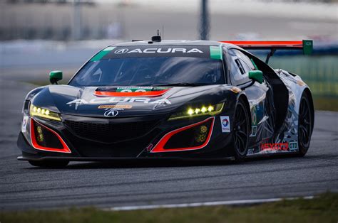 7 Cool Facts About the Acura NSX GT3