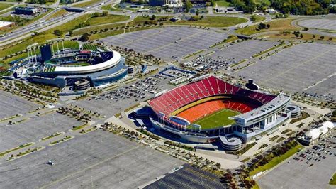 Chiefs, Royals respond to ‘unresolved’ stadium issues in letter to county legislature