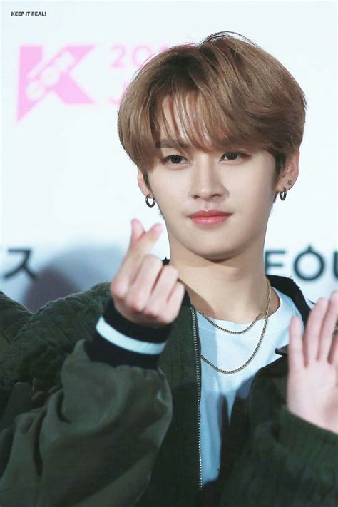 Pin de Marvin Andino en StrayKids Lee Know | Idols coreanos, Minho, Chicos coreanos